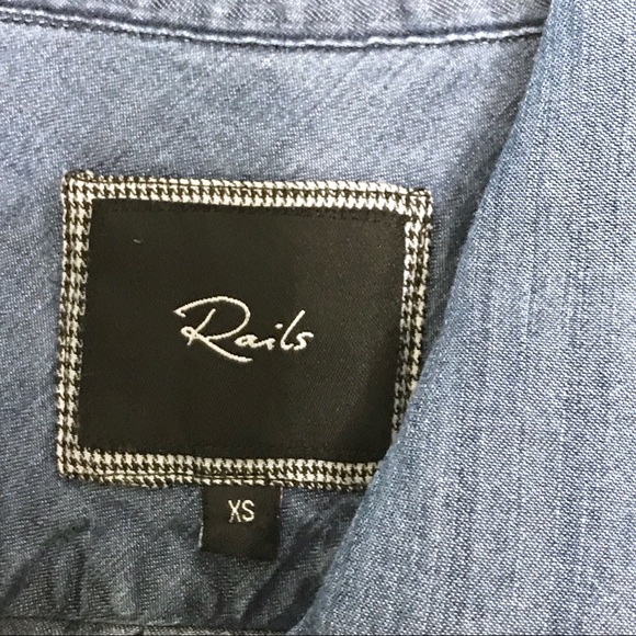 Rails Chambray Raw Hem Long Sleeve Button Down XS - Picture 5 of 7